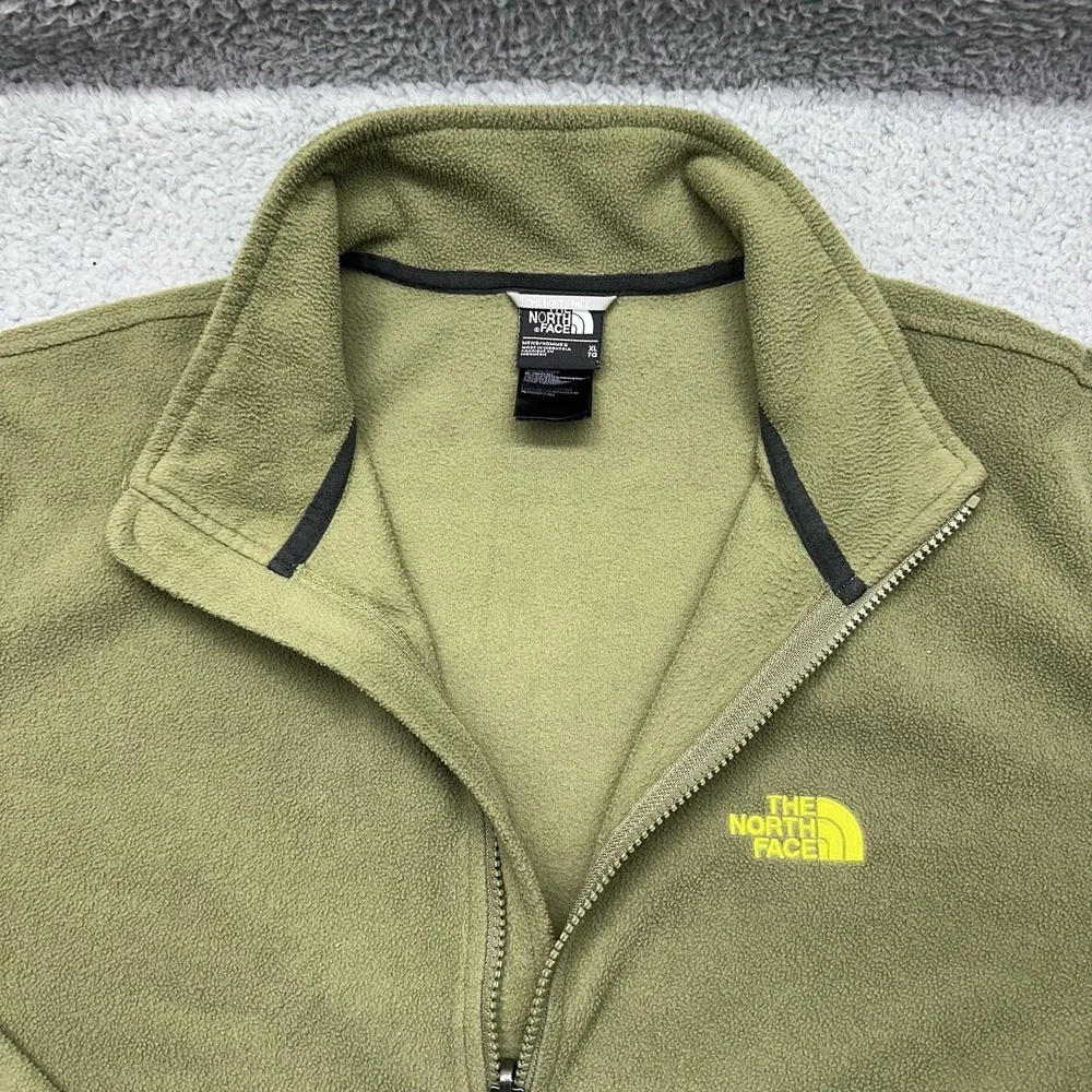 The North Face CF2Q Mens XL Sage Green Full Zip 100% Polyester Fleece Jacket F15